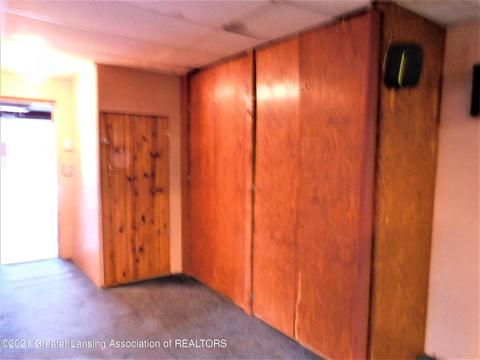 13998 Center Rd, Bath, MI 48808 photo 26