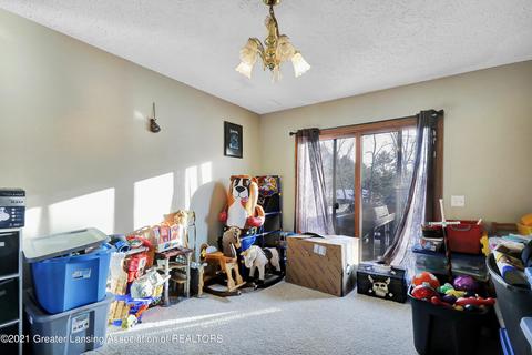 3363 Silverspring Dr, Dewitt, MI 48820 photo 7