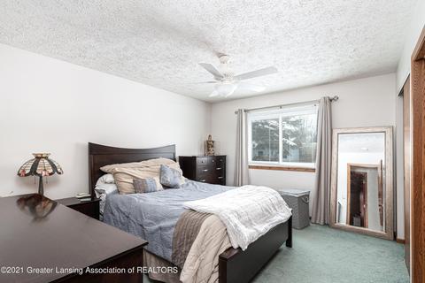 1633 Wanstead, Holt, MI 48842 photo 8