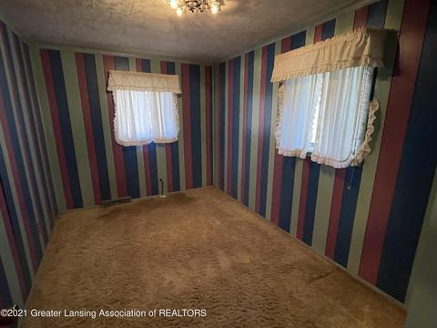 15053 Nichols Rd, Bath, MI 48808 photo 14