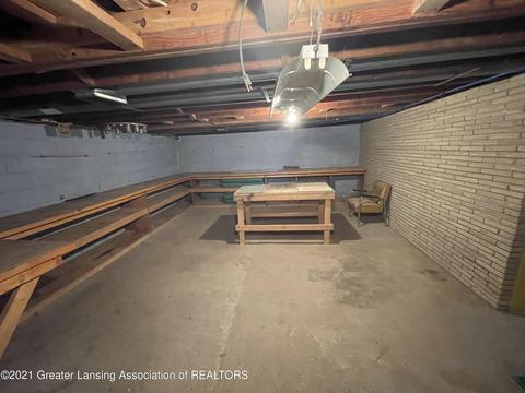 15053 Nichols Rd, Bath, MI 48808 photo 19