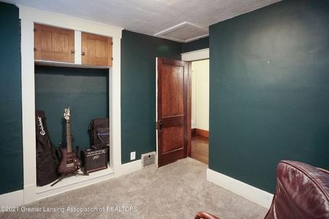 315 Smith Ave, Lansing, MI 48910 photo 22
