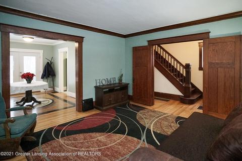 315 Smith Ave, Lansing, MI 48910 photo 6
