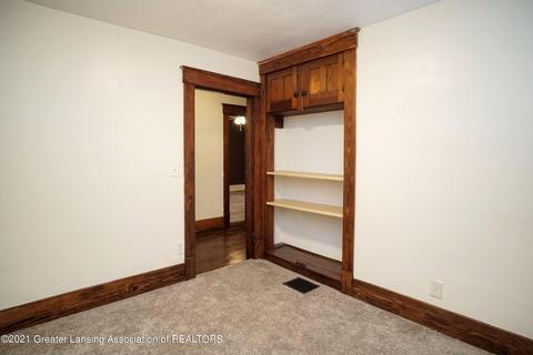 315 Smith Ave, Lansing, MI 48910 photo 28