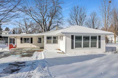 315 N Hickory, Dewitt, MI 48820 photo 1