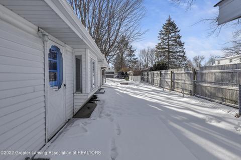 315 N Hickory, Dewitt, MI 48820 photo 33