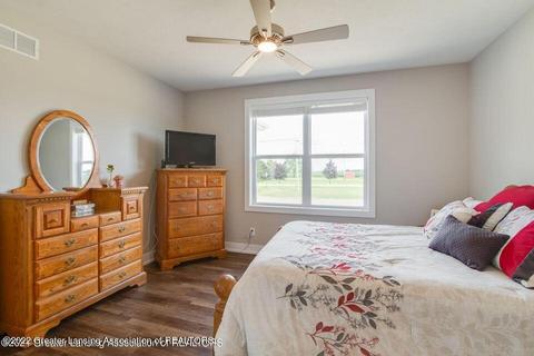 977 Norway Dr, Fowler, MI 48835 photo 28