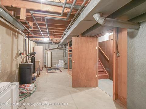 809 E Webb Dr, Dewitt, MI 48820 photo 24