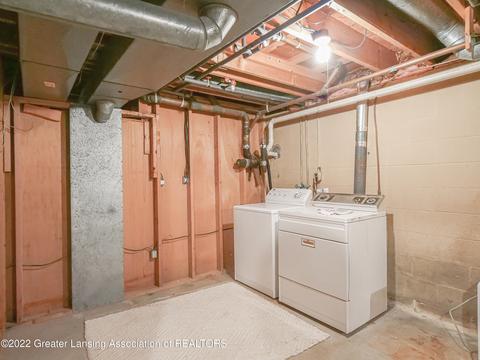 809 E Webb Dr, Dewitt, MI 48820 photo 23