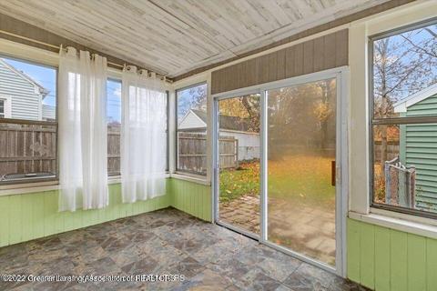 1112 Pershing Dr, Lansing, MI 48910 photo 15