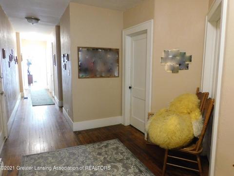 13610 Main St, Bath, MI 48808 photo 9