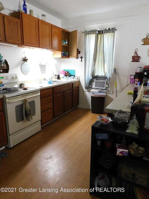 13610 Main St, Bath, MI 48808 photo 22