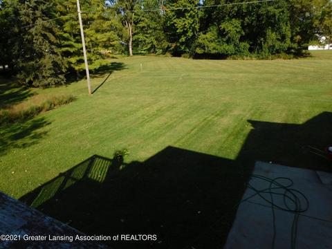 13610 Main St, Bath, MI 48808 photo 8