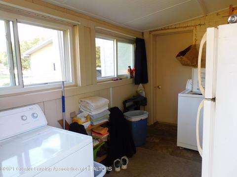 13610 Main St, Bath, MI 48808 photo 14