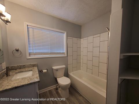 522 Dunlap St, Lansing, MI 48910 photo 10