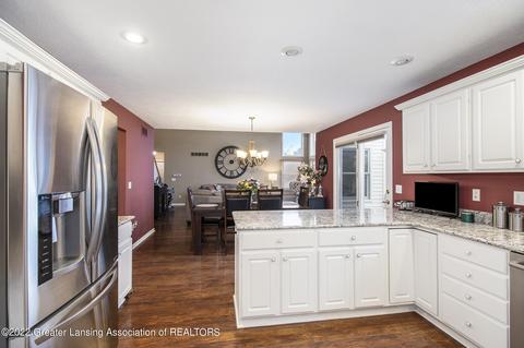 2561 Julie Way, Dewitt, MI 48820 photo 14