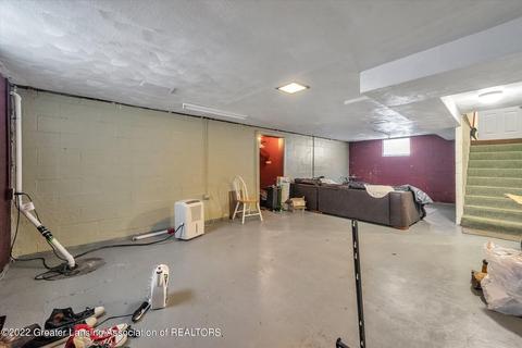 519 E Cavanaugh Rd, Lansing, MI 48910 photo 28