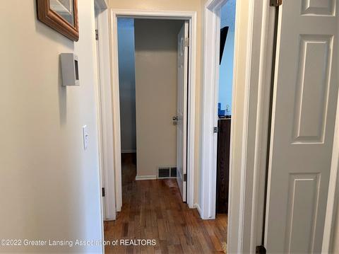 4517 Wainwright Ave, Lansing, MI 48911 photo 12