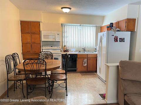 4517 Wainwright Ave, Lansing, MI 48911 photo 5