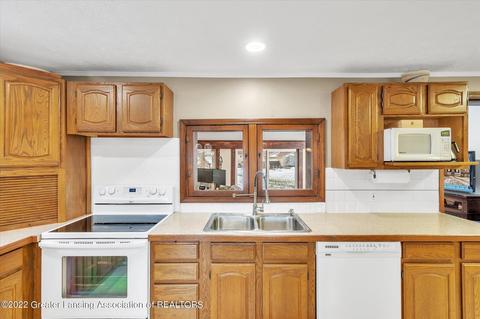 2414 Webster Rd, Lansing, MI 48917 photo 22