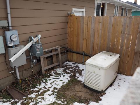 4900 Devonshire Ave, Lansing, MI 48910 photo 11