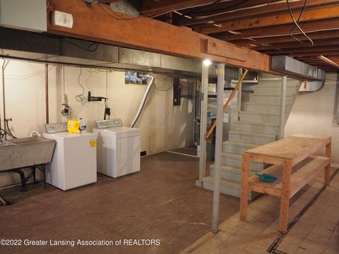 4900 Devonshire Ave, Lansing, MI 48910 photo 9