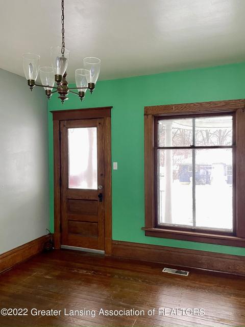 125 Elm St, Ovid, MI 48866 photo 8