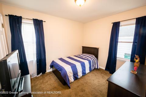 1600 Berkeley Dr, Lansing, MI 48910 photo 9
