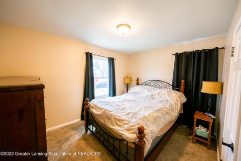 1600 Berkeley Dr, Lansing, MI 48910 photo 13