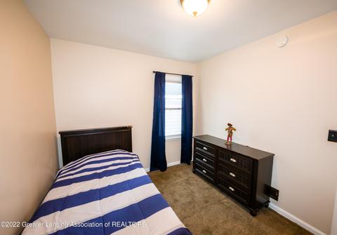 1600 Berkeley Dr, Lansing, MI 48910 photo 10