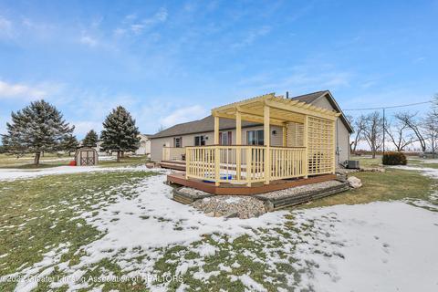 1114 S Eifert Rd, Mason, MI 48854 photo 23
