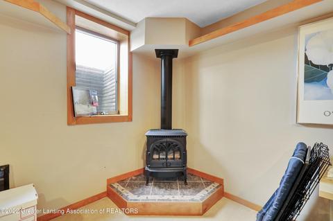 1114 S Eifert Rd, Mason, MI 48854 photo 15