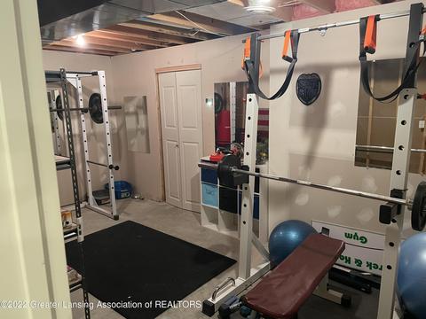 3853 Danbridge Dr, Lansing, MI 48906 photo 42