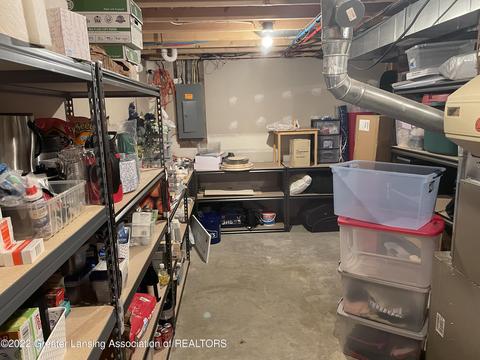 3853 Danbridge Dr, Lansing, MI 48906 photo 40