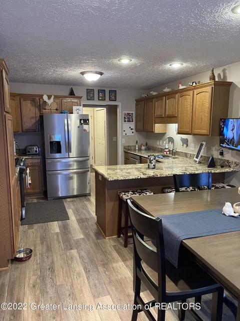 3853 Danbridge Dr, Lansing, MI 48906 photo 13