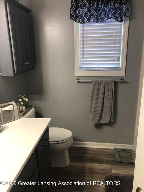 3853 Danbridge Dr, Lansing, MI 48906 photo 23