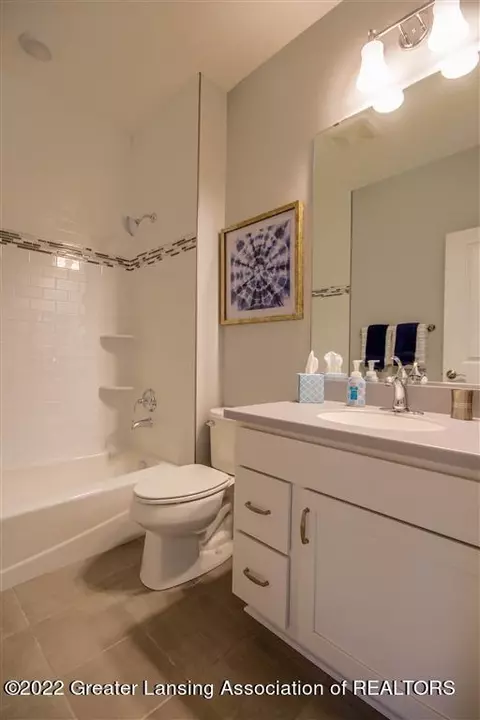 3300 Mccain Rd, Jackson, MI 49201 photo 8