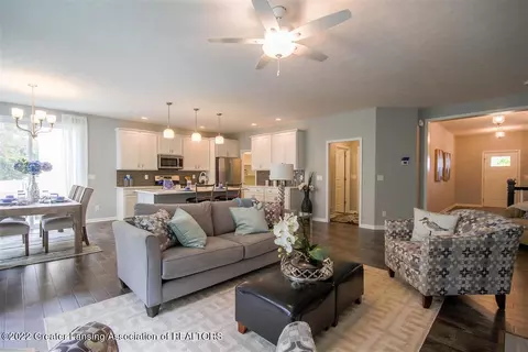3300 Mccain Rd, Jackson, MI 49201 photo 4