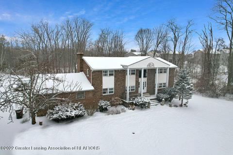 2995 Pine Tree Rd, Lansing, MI 48911 photo 2