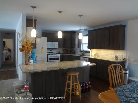 2995 Pine Tree Rd, Lansing, MI 48911 photo 9