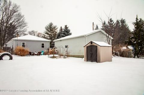 2524 E Cavanaugh Rd, Lansing, MI 48910 photo 16