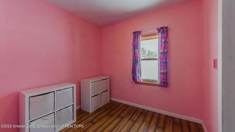 2524 E Cavanaugh Rd, Lansing, MI 48910 photo 13
