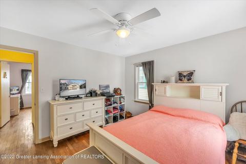 2339 Lyons Ave, Lansing, MI 48910 photo 12