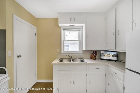 2339 Lyons Ave, Lansing, MI 48910 photo 5