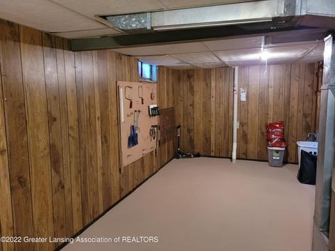 2339 Lyons Ave, Lansing, MI 48910 photo 16