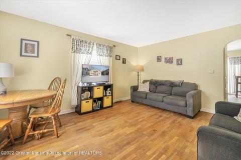 2339 Lyons Ave, Lansing, MI 48910 photo 4