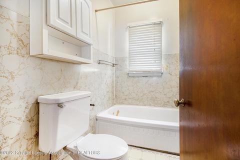 111 Everettdale Ave, Lansing, MI 48910 photo 18
