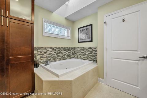 5519 Silverleaf Ct, Haslett, MI 48840 photo 36
