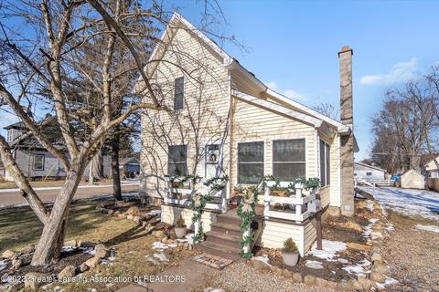 204 E Jane St, Bellevue, MI 49021 photo 2