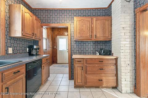 418 Smith Ave, Lansing, MI 48910 photo 13